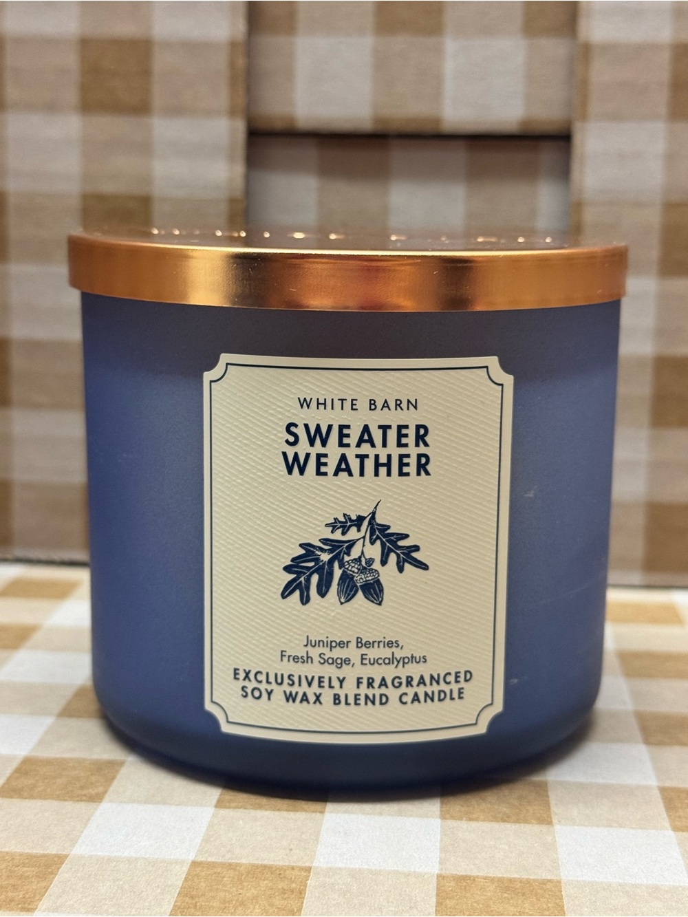 NEW B&BW White Barn Sweater Weather 3 Wick Candle - Picture 2 of 3